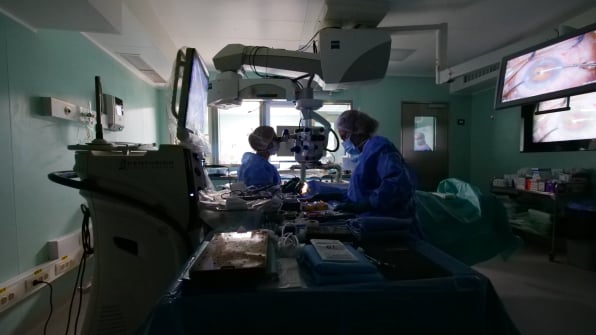 Dr. Ozana Moraru - cataract surgery
