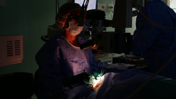 Dr. Ozana Moraru - Refractive Lens Implantation Surgery